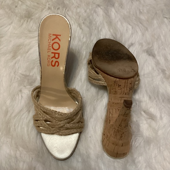 Kors Michael Kors Cork Heel Shoe - Picture 3 of 6